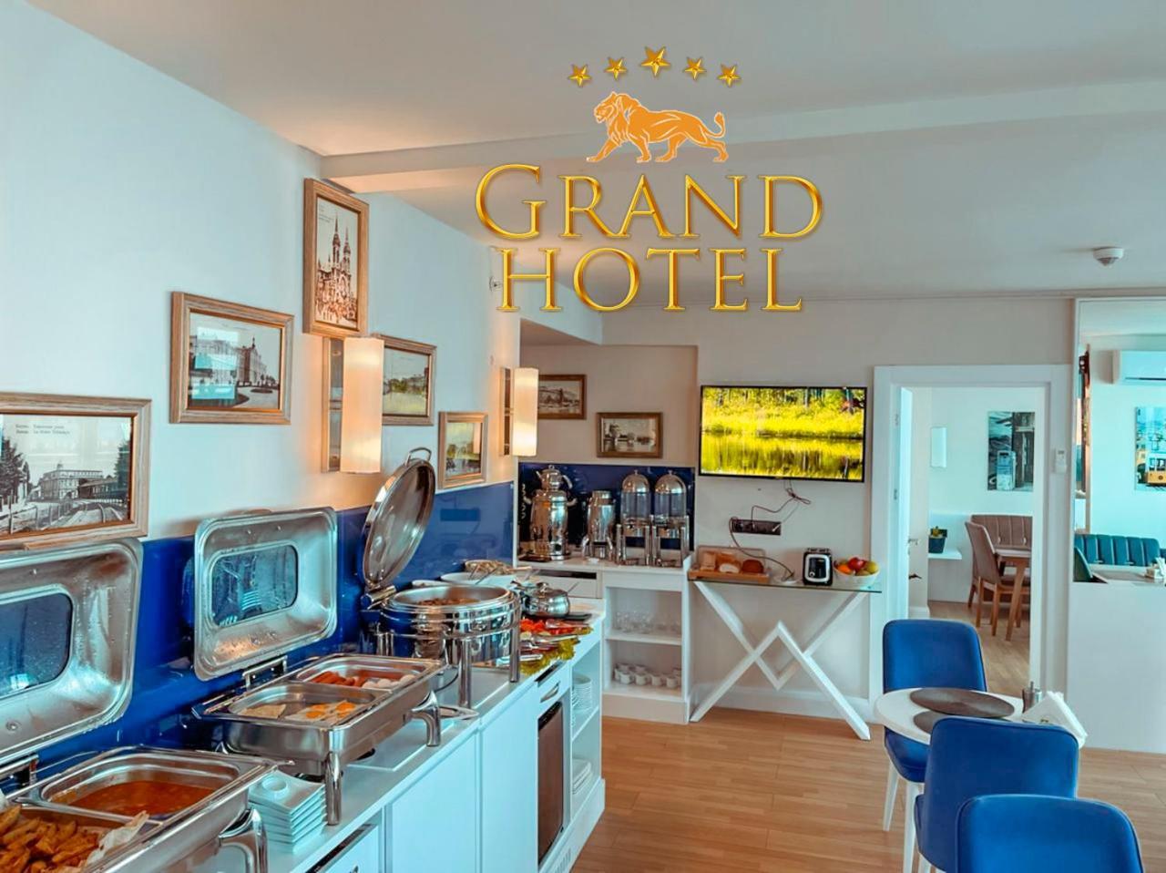 Grand Hotel ☆ Orbi City Batumi Exterior photo