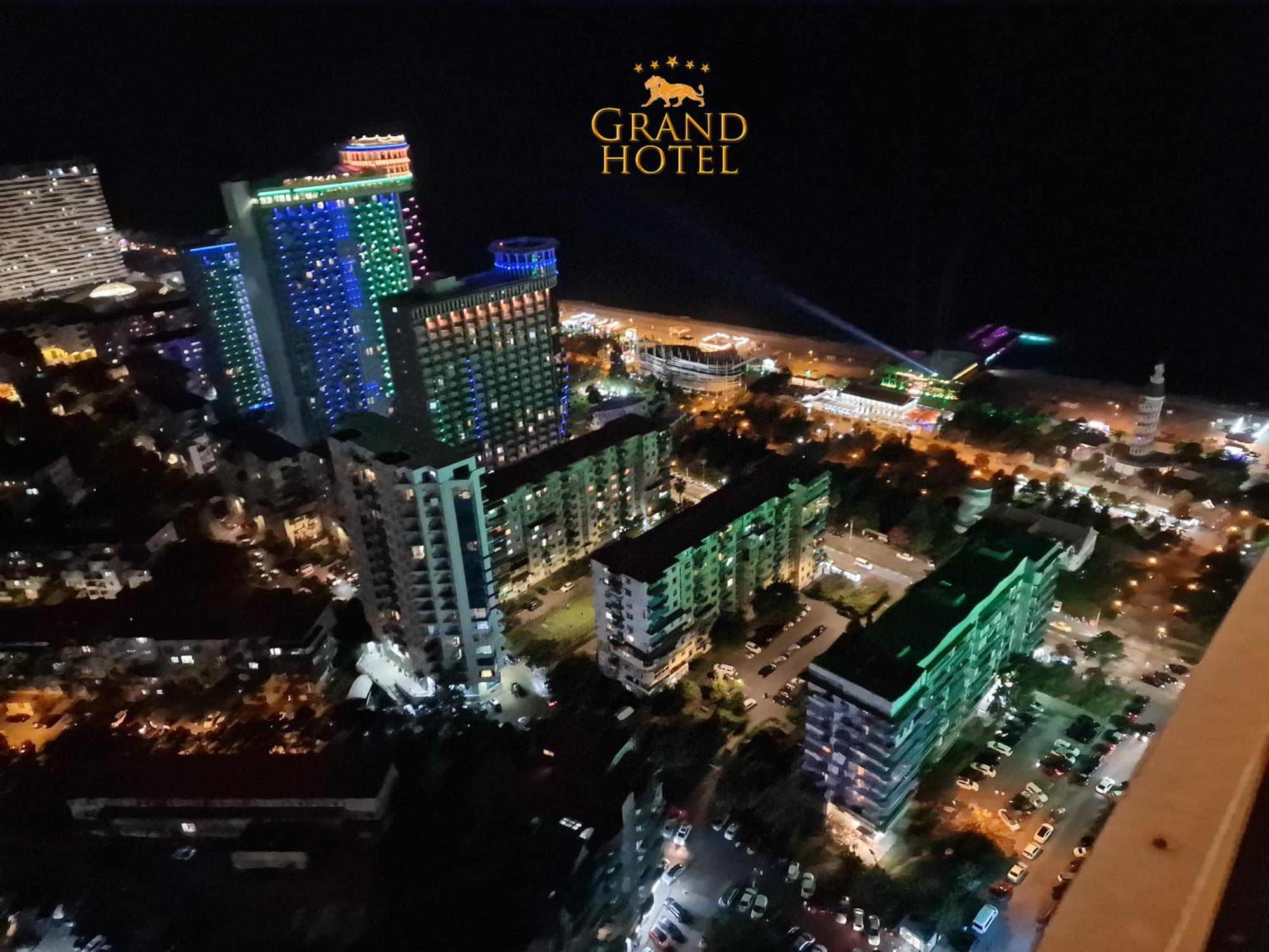 Grand Hotel ☆ Orbi City Batumi Exterior photo